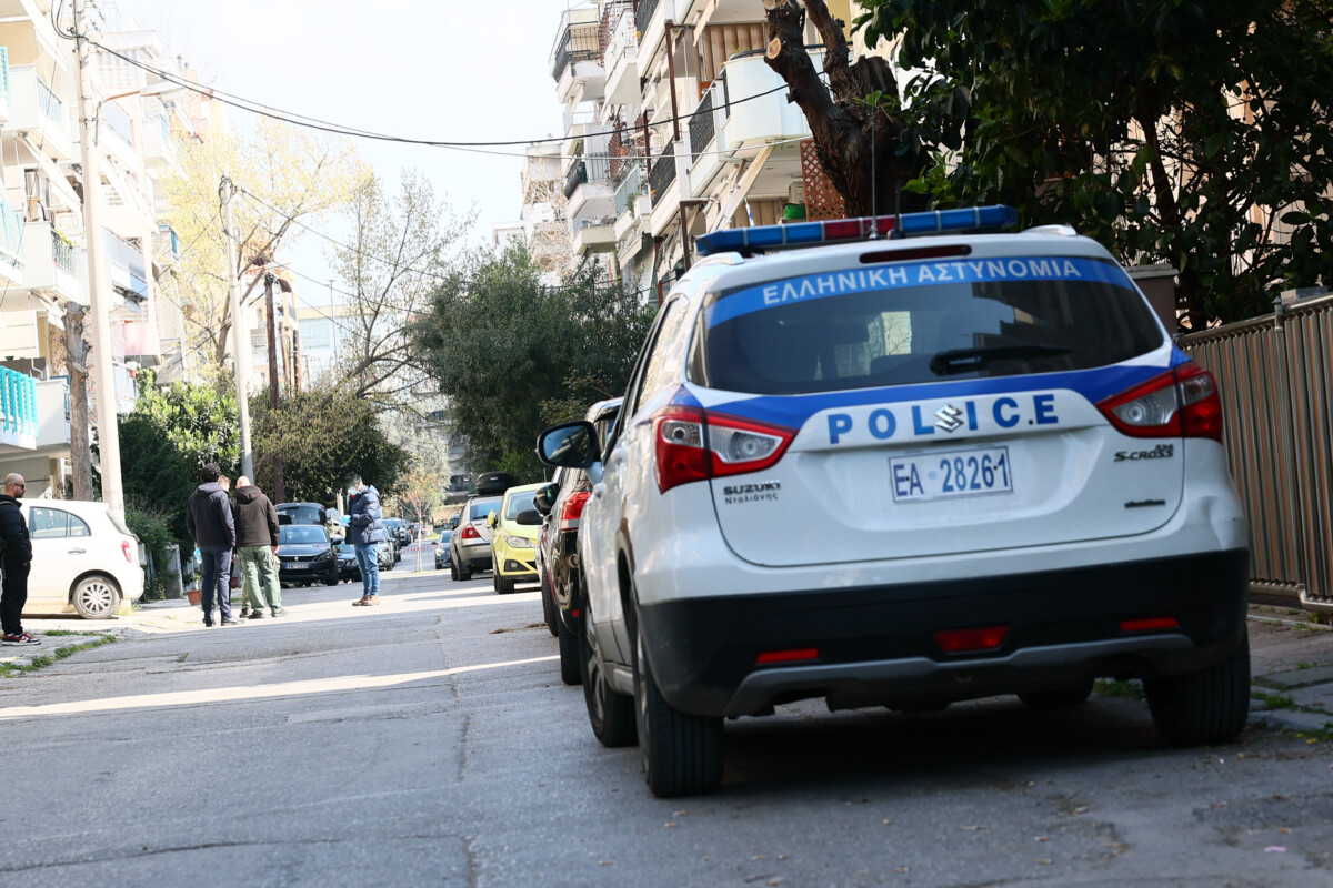 &Delta;&omicron;&lambda;&omicron;&phi;&omicron;&nu;ί&alpha; &sigma;&tau;&eta;&nu; &Kappa;&alpha;&lambda;&alpha;&mu;&alpha;&rho;&iota;ά / &Alpha;&pi;&omicron;&lambda;&omicron;&gamma;&epsilon;ί&tau;&alpha;&iota; &sigma;ή&mu;&epsilon;&rho;&alpha; &omicron; 23&chi;&rho;&omicron;&nu;&omicron;&sigmaf; &ndash; &Alpha;&nu;&alpha;&zeta;&eta;&tau;&epsilon;ί&tau;&alpha;&iota; &delta;&epsilon;ύ&tau;&epsilon;&rho;&omicron; ά&tau;&omicron;&mu;&omicron; &pi;&omicron;&upsilon; ή&tau;&alpha;&nu; &mu;&alpha;&zeta;ί &mu;&epsilon; &tau;&omicron;&nu; 20&chi;&rho;&omicron;&nu;&omicron;