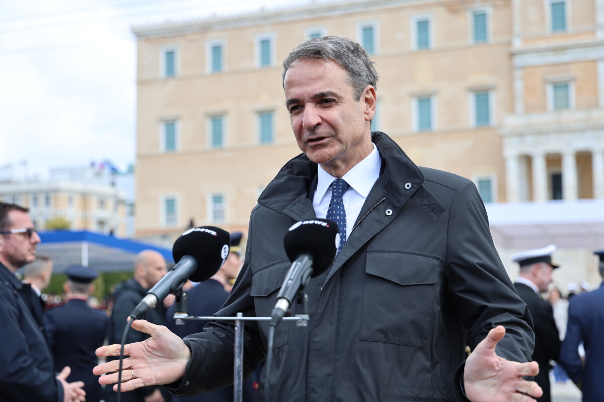 &Mu;&eta;&tau;&sigma;&omicron;&tau;ά&kappa;&eta;&sigmaf; / &Alpha;&nu;&alpha;&gamma;&kappa;&alpha;&iota;ό&tau;&eta;&tau;&alpha; &kappa;&alpha;&iota; ό&chi;&iota; &pi;&omicron;&lambda;&upsilon;&tau;έ&lambda;&epsilon;&iota;&alpha; &eta; &epsilon;&pi;έ&nu;&delta;&upsilon;&sigma;&eta; &sigma;&tau;&iota;&sigmaf; Έ&nu;&omicron;&pi;&lambda;&epsilon;&sigmaf; &Delta;&upsilon;&nu;ά&mu;&epsilon;&iota;&sigmaf;