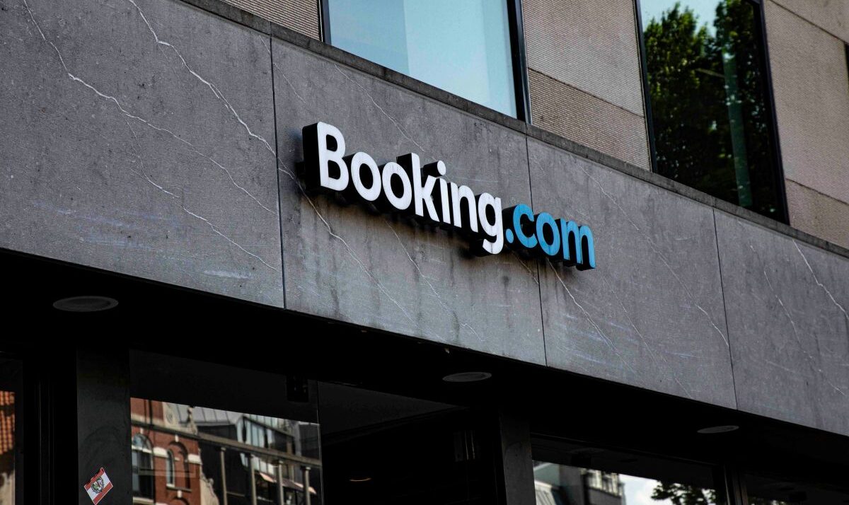 Booking.com / &Chi;ά&kappa;&alpha;&rho;&alpha;&nu; &tau;&eta;&nu; &pi;&lambda;&alpha;&tau;&phi;ό&rho;&mu;&alpha; &ndash; &Tau;&iota; &pi;&rho;έ&pi;&epsilon;&iota; &nu;&alpha; &pi;&rho;&omicron;&sigma;έ&chi;&omicron;&upsilon;&nu; ό&sigma;&omicron;&iota; &tau;&eta;&nu; &chi;&rho;&eta;&sigma;&iota;&mu;&omicron;&pi;&omicron;&iota;&omicron;ύ&nu;