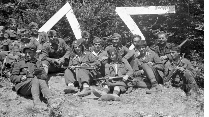 &Tau;&alpha;&iota;&nu;&iota;&omicron;&theta;ή&kappa;&eta; / &laquo;&Lambda;&epsilon;&upsilon;&kappa;ά Ό&rho;&eta;&raquo; &ndash; Έ&nu;&alpha; &nu;&tau;&omicron;&kappa;&iota;&mu;&alpha;&nu;&tau;έ&rho; &gamma;&iota;&alpha; &tau;&eta;&nu; &Alpha;&nu;&tau;ί&sigma;&tau;&alpha;&sigma;&eta; &sigma;&tau;&eta;&nu; &Kappa;&rho;ή&tau;&eta;, &tau;&omicron; &alpha;&nu;&tau;ά&rho;&tau;&iota;&kappa;&omicron; &kappa;&alpha;&iota; &tau;&iota;&sigmaf; &phi;&upsilon;&lambda;&alpha;&kappa;έ&sigmaf; &Iota;&tau;&zeta;&epsilon;&delta;ί&nu;
