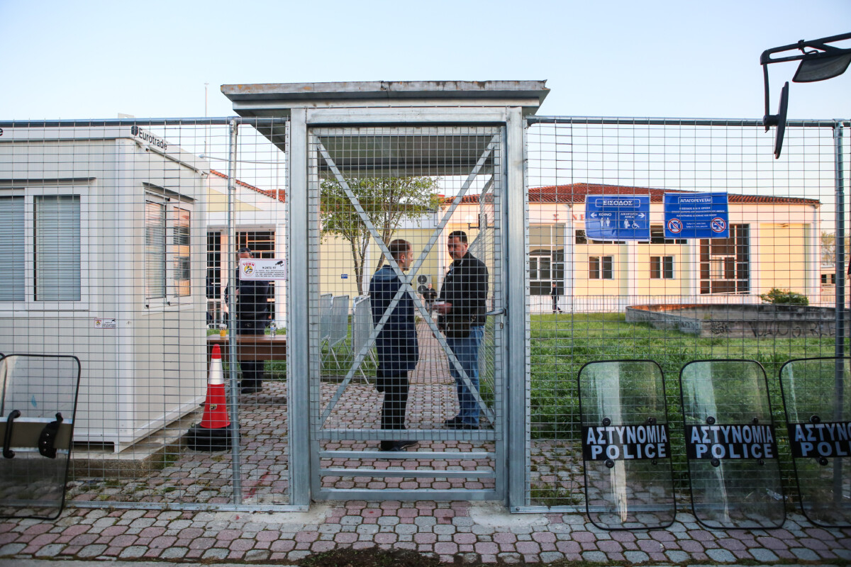 &Delta;ί&kappa;&eta; &gamma;&iota;&alpha; &Tau;έ&mu;&pi;&eta; / &Tau;&rho;ί&tau;&eta; &sigma;&upsilon;&nu;&epsilon;&delta;&rho;ί&alpha;&sigma;&eta; &ndash; &laquo;&Pi;ή&rho;&alpha;&mu;&epsilon; &upsilon;&lambda;&iota;&kappa;ό &pi;&omicron;&upsilon; &delta;&epsilon;ί&chi;&nu;&epsilon;&iota; &tau;&eta; &delta;&iota;&alpha;&delta;&iota;&kappa;&alpha;&sigma;ί&alpha; &tau;&omicron;&upsilon; &mu;&pi;&alpha;&zeta;ώ&mu;&alpha;&tau;&omicron;&sigmaf;&raquo; &lambda;έ&epsilon;&iota; &omicron; &Psi;&alpha;&rho;ό&pi;&omicron;&upsilon;&lambda;&omicron;&sigmaf;