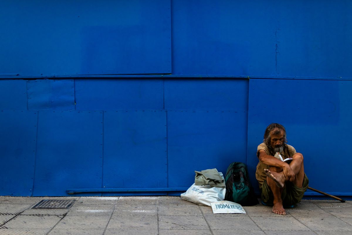 &Alpha;&nu;ά&lambda;&upsilon;&sigma;&eta; / &Pi;&lambda;&eta;&theta;&alpha;ί&nu;&omicron;&upsilon;&nu; &omicron;&iota; &phi;&omega;&nu;έ&sigmaf; &gamma;&iota;&alpha; &pi;&epsilon;&rho;&iota;&sigma;&sigma;ό&tau;&epsilon;&rho;&eta; &kappa;&omicron;&iota;&nu;&omega;&nu;&iota;&kappa;ή &delta;&iota;&kappa;&alpha;&iota;&omicron;&sigma;ύ&nu;&eta;