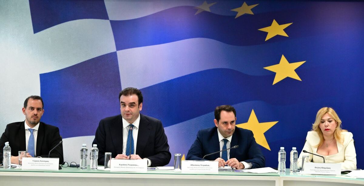 &Pi;&alpha;&kappa;έ&tau;&omicron; &mu;έ&tau;&rho;&omega;&nu; &sigma;&tau;ή&rho;&iota;&xi;&eta;&sigmaf; / &Eta; &epsilon;&xi;&epsilon;&iota;&delta;ί&kappa;&epsilon;&upsilon;&sigma;&eta; &alpha;&pi;ό &tau;&omicron; &omicron;&iota;&kappa;&omicron;&nu;&omicron;&mu;&iota;&kappa;ό &epsilon;&pi;&iota;&tau;&epsilon;&lambda;&epsilon;ί&omicron; &ndash; Ό&lambda;&epsilon;&sigmaf; &omicron;&iota; &alpha;&lambda;&lambda;&alpha;&gamma;έ&sigmaf; &alpha;&nu;&alpha;&lambda;&upsilon;&tau;&iota;&kappa;ά