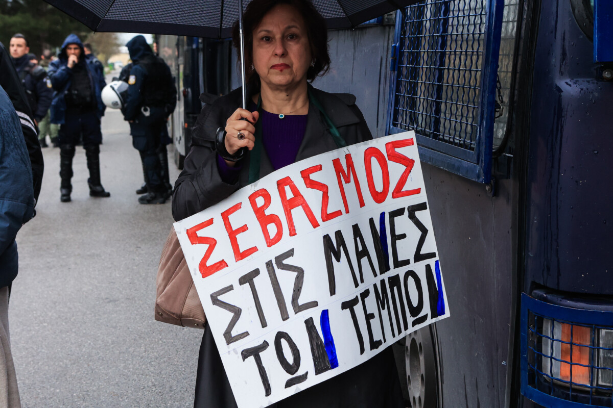 &Nu;έ&alpha; &delta;&iota;&kappa;&alpha;&sigma;&tau;&iota;&kappa;ή &alpha;&pi;ό&phi;&alpha;&sigma;&eta; &gamma;&iota;&alpha; &tau;&alpha; &Tau;έ&mu;&pi;&eta; / &Epsilon;&upsilon;&theta;ύ&nu;&epsilon;&sigmaf; &tau;&omicron;&upsilon; &Delta;&eta;&mu;&omicron;&sigma;ί&omicron;&upsilon; &kappa;&alpha;&iota; &alpha;&pi;&omicron;&zeta;&eta;&mu;ί&omega;&sigma;&eta; 360.000 &epsilon;&upsilon;&rho;ώ