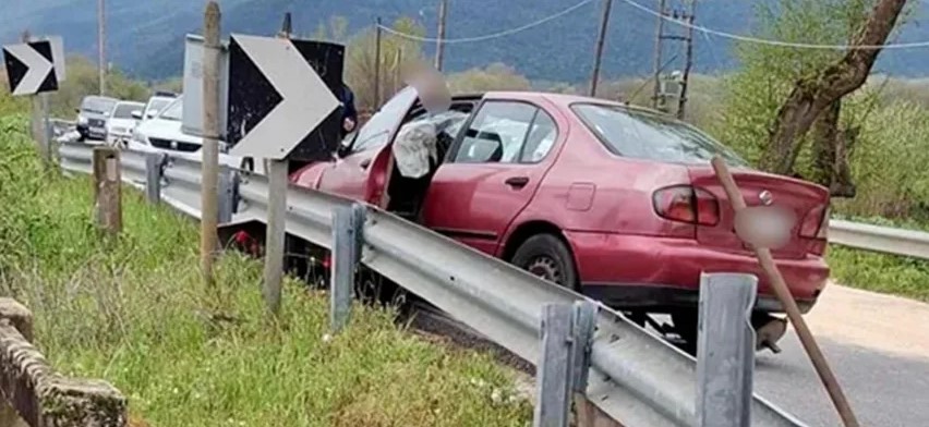 &Kappa;&alpha;&beta;ά&lambda;&alpha; / &Chi;&omega;&rho;ί&sigmaf; &delta;ί&pi;&lambda;&omega;&mu;&alpha; &omicron; &omicron;&delta;&eta;&gamma;ό&sigmaf; &tau;&omicron;&upsilon; &Iota;&Chi; &sigma;&tau;&omicron; &tau;&rho;&omicron;&chi;&alpha;ί&omicron; &delta;&upsilon;&sigma;&tau;ύ&chi;&eta;&mu;&alpha; &mu;&epsilon; &tau;&omicron; 3&chi;&rho;&omicron;&nu;&omicron; &pi;&alpha;&iota;&delta;ί