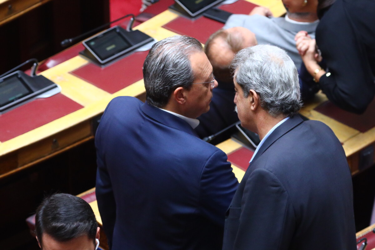 &Pi;&upsilon;&rho;ά &Pi;&omicron;&lambda;ά&kappa;&eta; &kappa;&alpha;&tau;ά &Phi;ά&mu;&epsilon;&lambda;&lambda;&omicron;&upsilon; &gamma;&iota;&alpha; &Epsilon;&Lambda;&Alpha;&Sigma; / &laquo;&Alpha;&pi;&alpha;&xi;ί&omega;&sigma;&eta; &kappa;&alpha;&iota; &epsilon;&xi;&epsilon;&upsilon;&tau;&epsilon;&lambda;&iota;&sigma;&mu;ό&sigmaf; &tau;&omicron;&upsilon; &Sigma;&Upsilon;&Rho;&Iota;&Zeta;&Alpha;&raquo;