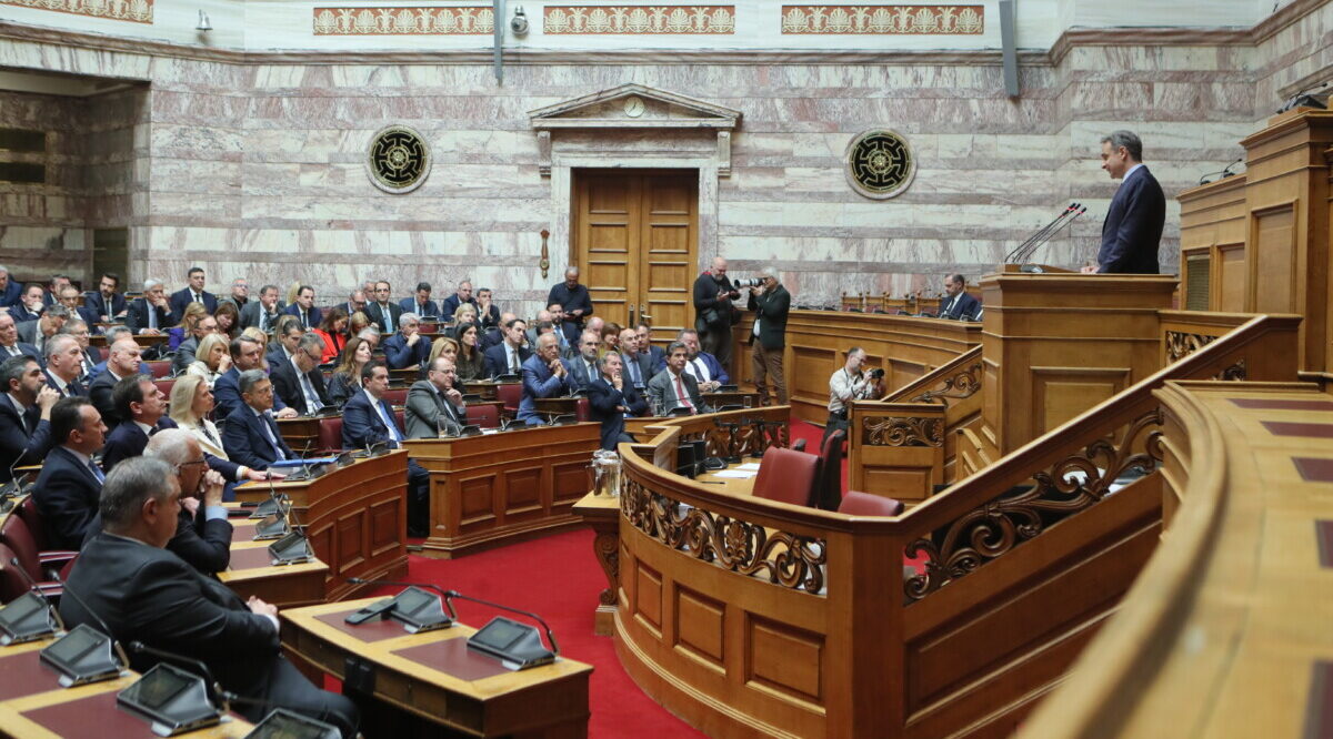 &Beta;&omicron;&upsilon;&lambda;&epsilon;&upsilon;&tau;έ&sigmaf; &Nu;&Delta; / &Epsilon;&tau;&omicron;&iota;&mu;ά&zeta;&omicron;&upsilon;&nu; &laquo;&Sigma;&kappa;έ&rho;&tau;&sigma;&alpha;&raquo; &pi;&rho;&omicron;&sigmaf; &tau;&omicron;&nu; &Mu;&eta;&tau;&sigma;&omicron;&tau;ά&kappa;&eta;