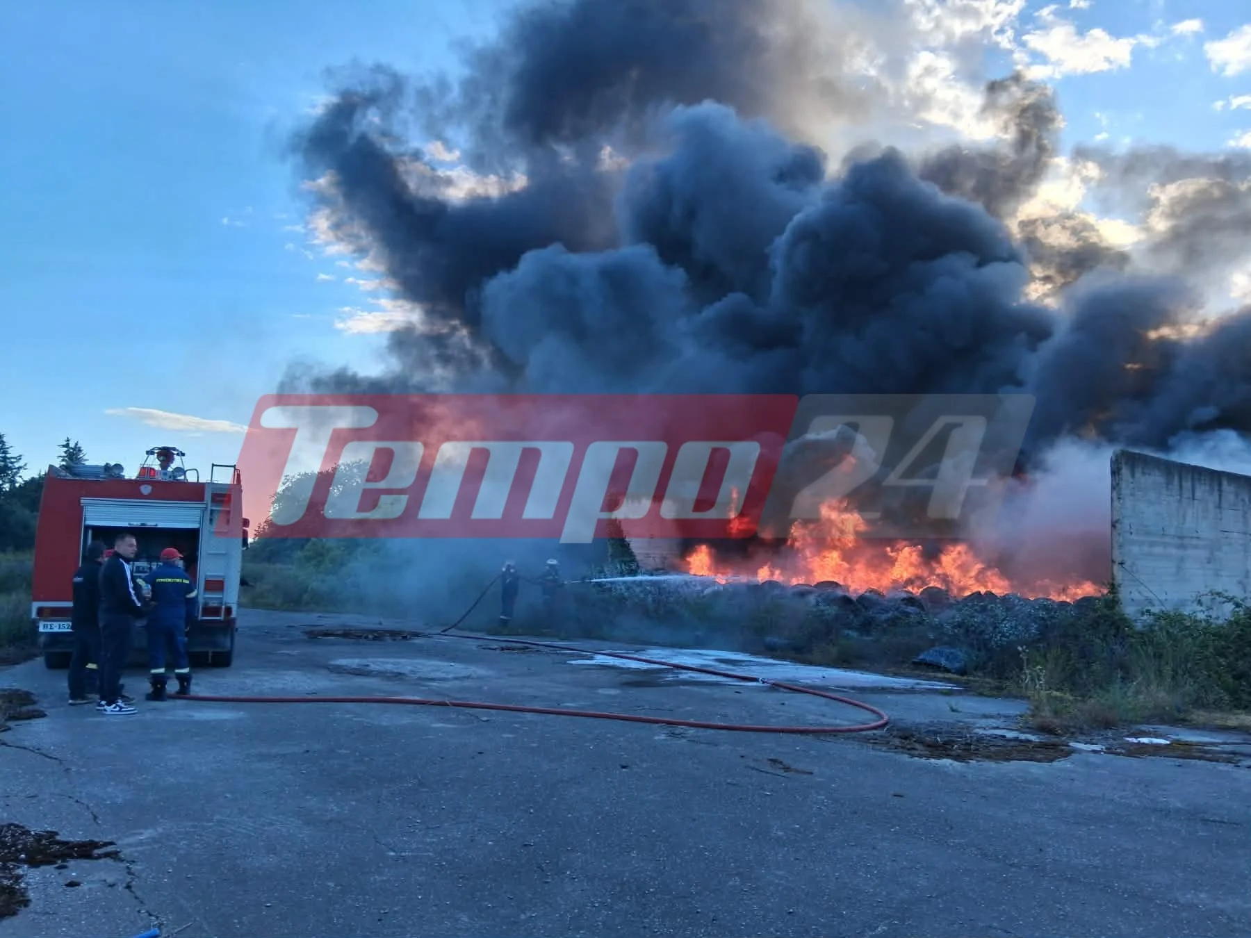 &Pi;ά&tau;&rho;&alpha; / &Mu;&epsilon;&gamma;ά&lambda;&eta; &phi;&omega;&tau;&iota;ά &sigma;&epsilon; &pi;&rho;ώ&eta;&nu; &epsilon;&rho;&gamma;&omicron;&sigma;&tau;ά&sigma;&iota;&omicron; &epsilon;&lambda;&alpha;&sigma;&tau;&iota;&kappa;ώ&nu;