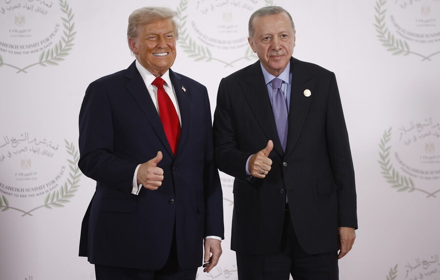 &Tau;&rho;&alpha;&mu;&pi; / &Delta;&iota;&alpha;&beta;&epsilon;&beta;&alpha;ί&omega;&sigma;&epsilon; &tau;&omicron;&nu; &Epsilon;&rho;&nu;&tau;&omicron;&gamma;ά&nu; ό&tau;&iota; &theta;&alpha; &delta;ώ&sigma;&epsilon;&iota; &tau;&omicron; &laquo;&pi;&alpha;&rho;ώ&nu;&raquo; &sigma;&tau;&eta; &Sigma;ύ&nu;&omicron;&delta;&omicron; &Nu;&Alpha;&Tau;&Omicron; &sigma;&tau;&eta;&nu; Ά&gamma;&kappa;&upsilon;&rho;&alpha;