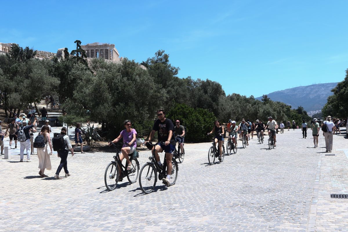 &Kappa;&alpha;&iota;&rho;ό&sigmaf; / &Alpha;&nu;&epsilon;&beta;&alpha;ί&nu;&epsilon;&iota; &eta; &theta;&epsilon;&rho;&mu;&omicron;&kappa;&rho;&alpha;&sigma;ί&alpha;