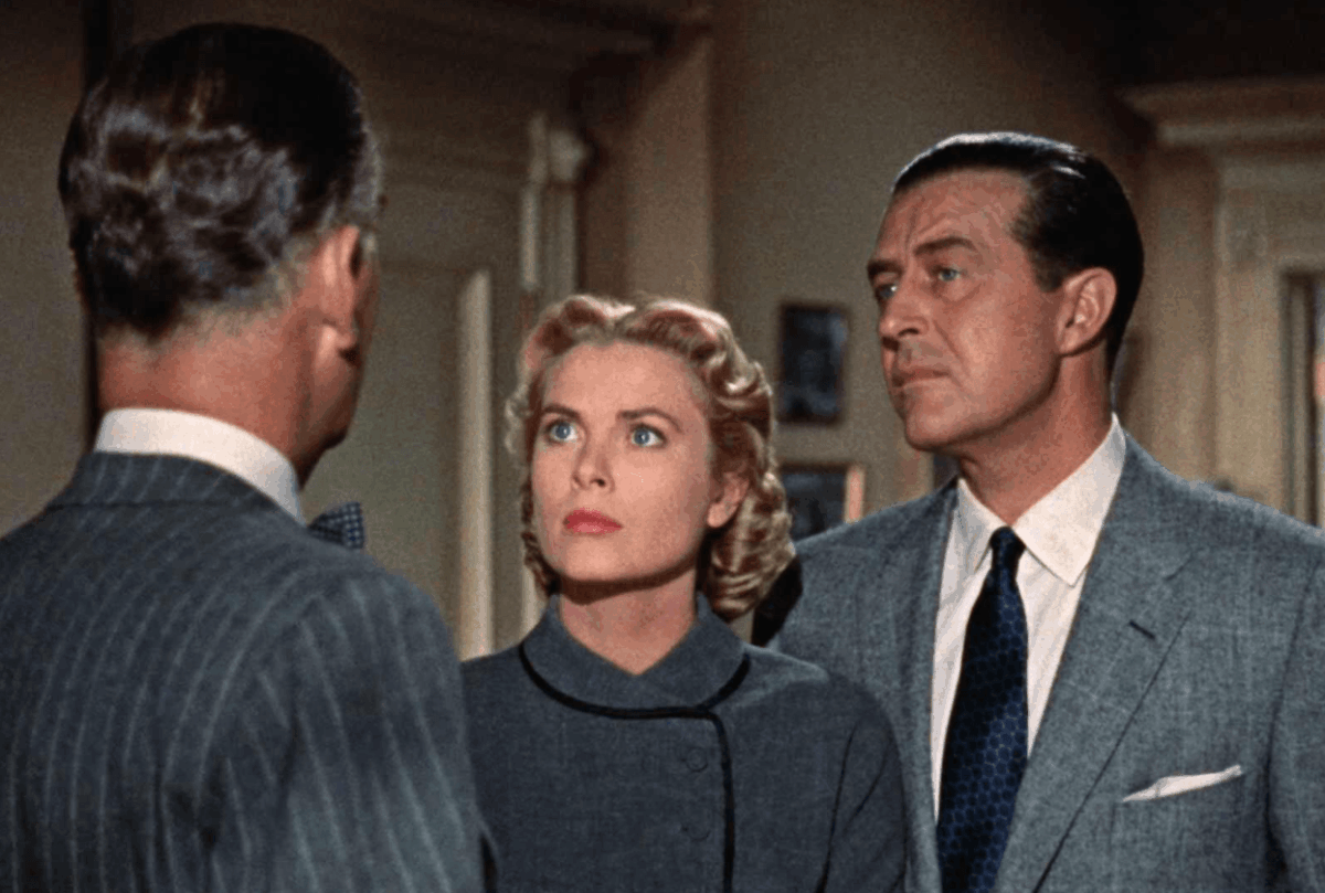 &laquo;Dial M for Murder&raquo; / &Omicron; &Chi;ί&tau;&sigma;&kappa;&omicron;&kappa; &mu;&epsilon;&tau;&alpha;&tau;&rho;έ&pi;&epsilon;&iota; έ&nu;&alpha;&nu; &kappa;&lambda;&epsilon;&iota;&sigma;&tau;ό &chi;ώ&rho;&omicron; &delta;&rho;ά&sigma;&eta;&sigmaf; &sigma;&epsilon; έ&nu;&alpha; &alpha;&pi;ό &tau;&alpha; &pi;&iota;&omicron; &iota;&delta;&iota;&omicron;&phi;&upsilon;ή &theta;&rho;ί&lambda;&epsilon;&rho; &delta;&omega;&mu;&alpha;&tau;ί&omicron;&upsilon; &sigma;&tau;&eta;&nu; &iota;&sigma;&tau;&omicron;&rho;ί&alpha; &tau;&omicron;&upsilon; &Sigma;&iota;&nu;