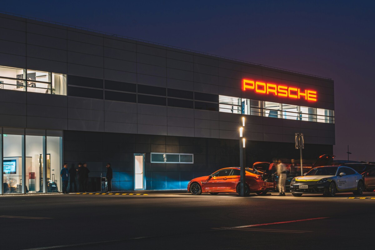Porsche / Στο τραπέζι νέες περικοπές έως 4.000 θέσεων εργασίας στη Γερμανία