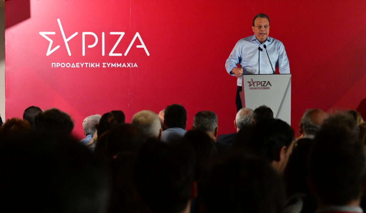 &Sigma;&Upsilon;&Rho;&Iota;&Zeta;&Alpha; / &Eta; &pi;&alpha;&rho;&alpha;ί&tau;&eta;&sigma;&eta; &Phi;ά&mu;&epsilon;&lambda;&lambda;&omicron;&upsilon;, &omicron;&iota; &epsilon;&pi;ί&delta;&omicron;&xi;&omicron;&iota; &delta;&iota;ά&delta;&omicron;&chi;&omicron;&iota;, &tau;&alpha; &epsilon;&rho;&omega;&tau;&eta;&mu;&alpha;&tau;&iota;&kappa;ά
