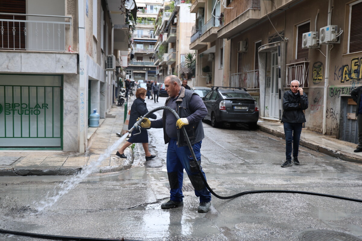 &Kappa;&upsilon;&psi;έ&lambda;&eta; / &Epsilon;&iota;&sigma;&alpha;&gamma;&gamma;&epsilon;&lambda;&iota;&kappa;ή έ&rho;&epsilon;&upsilon;&nu;&alpha; &gamma;&iota;&alpha; &rho;&omega;&gamma;&mu;έ&sigmaf; &sigma;&epsilon; &kappa;&tau;ί&rho;&iota;&alpha; &lambda;ό&gamma;&omega; &epsilon;&rho;&gamma;&alpha;&sigma;&iota;ώ&nu; &tau;&omicron;&upsilon; &Mu;&epsilon;&tau;&rho;ό