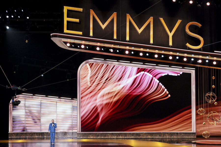 &Beta;&rho;&alpha;&beta;&epsilon;ί&alpha; Emmy 2026 / &Alpha;&nu;&alpha;&lambda;&upsilon;&tau;&iota;&kappa;ά &omicron;&iota; &upsilon;&pi;&omicron;&psi;&eta;&phi;&iota;ό&tau;&eta;&tau;&epsilon;&sigmaf; &ndash; &Pi;&omicron;&iota;&epsilon;&sigmaf; &sigma;&epsilon;&iota;&rho;έ&sigmaf; &sigma;&upsilon;&gamma;&kappa;έ&nu;&tau;&rho;&omega;&sigma;&alpha;&nu; &tau;&iota;&sigmaf; &pi;&epsilon;&rho;&iota;&sigma;&sigma;ό&tau;&epsilon;&rho;&epsilon;&sigmaf;