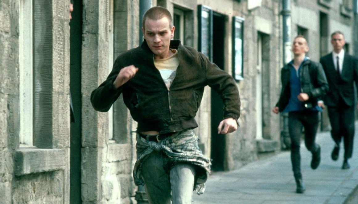 Trainspotting / &Eta; &theta;&rho;&upsilon;&lambda;&iota;&kappa;ή &tau;&alpha;&iota;&nu;ί&alpha; &pi;&rho;&omicron;&beta;ά&lambda;&lambda;&epsilon;&tau;&alpha;&iota; 30 &chi;&rho;ό&nu;&iota;&alpha; &mu;&epsilon;&tau;ά &sigma;&tau;&omicron; &Sigma;&iota;&nu;έ &Rho;&iota;&beta;&iota;έ&rho;&alpha;