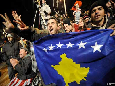 Οι ΗΠΑ καλούν τη Χάγη να αναγνωρίσει το Κόσοβο