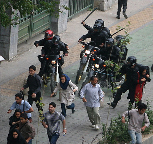 «Η περίοδος της ανοχής πέρασε» διαμηνύει η ιρανική αστυνομία