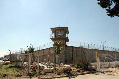 Συνολικά 7.500 Παλαιστίνιοι κρατούνται σε ισραηλινές φυλακές
