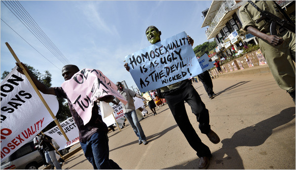 Θανατική ποινή ή ισόβια στους ομοφυλόφιλους της Ουγκάντα
