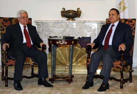 Συνομιλίες Αμπάς-Μουμπάρακ για τις ειρηνευτικές διαπραγματεύσεις με το Ισραήλ