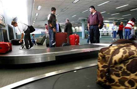 «Επικίνδυνο υλικό» εντοπίστηκε σε αποσκευή σε αεροδρόμιο της Καλιφόρνια