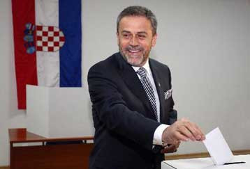 Εκλέγει πρόεδρο η Κροατία