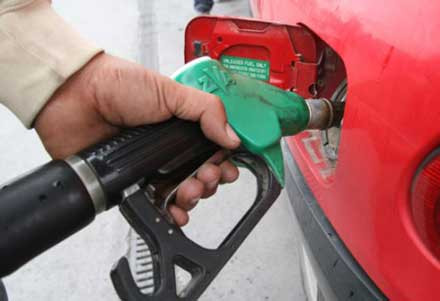 Kατά της αύξησης των φόρων στα καύσιμα η Ομοσπονδία Βενζινοπωλών