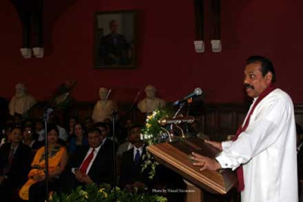 Πρόωρες εκλογές προκήρυξε ο πρόεδρος της Σρι Λάνκα