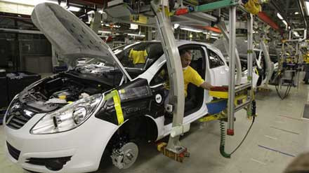 Την περικοπή 8.300 θέσεων εργασίας επιβεβαιώνει η Opel