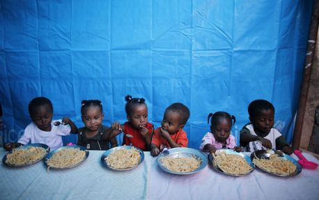 Ελεύθεροι οι ιεραπόστολοι που προσπάθησαν να απαγάγουν παιδιά από την Αϊτή