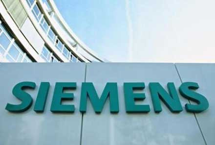 Ενώπιων της εξεταστικής για τη Siemens, ο πρώην πρόεδρος του ΟΤΕ, Νίκος Μανασής