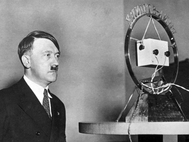 Αβρότατη επιστολή του Χίτλερ για τις γερμανοβρετανικές σχέσεις, στο σφυρί