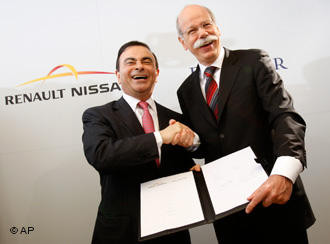 Συμφωνία συνεργασίας Renault – Daimler – Νissan