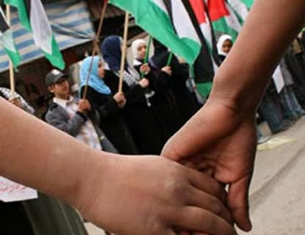 Φατάχ και Χαμάς μαζί σε διαδήλωση κατά του Ισραήλ