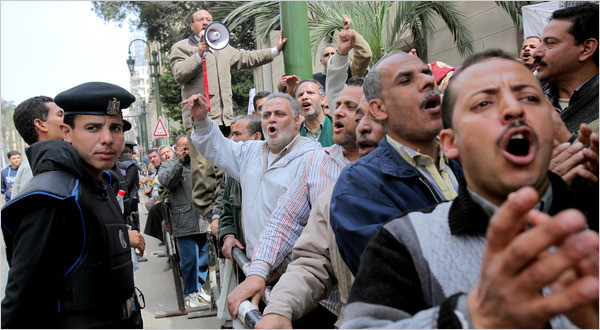 Δοκιμασία για την κυβέρνηση της Αιγύπτου οι εργατικές κινητοποιήσεις