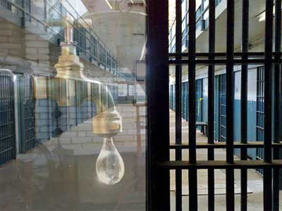Με το σταγονόμετρο το νερό στις Φυλακές Τρικάλων