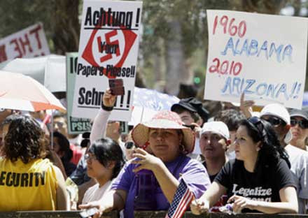Μποϊκοτάρουν την Αριζόνα μετά την ψήφιση του νέου μεταναστευτικού νόμου