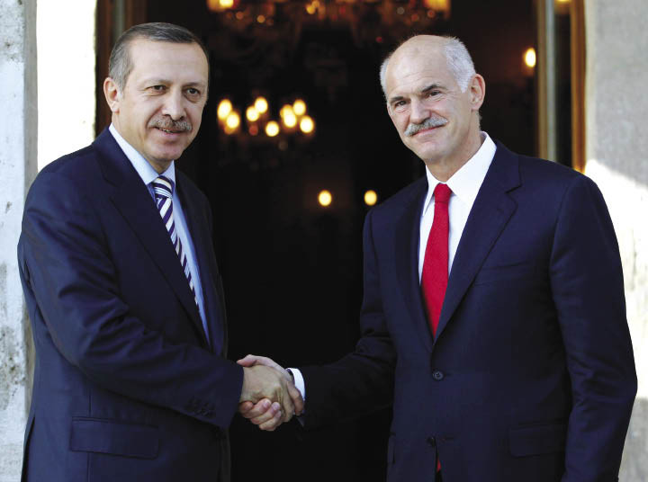 Στην Αθήνα ο Τούρκος πρωθυπουργός