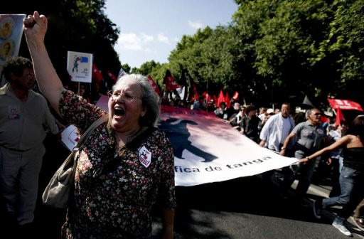 Περίπου 300.000 διαδηλωτές διαμαρτυρήθηκαν για τα μέτρα λιτότητας στην Πορτογαλία