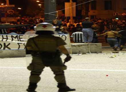 Ξεκίνησε η δίκη των συλληφθέντων στα επεισόδια μεταξύ οπαδών ΠΑΟΚ-ΑΕΚ στη Λαμία