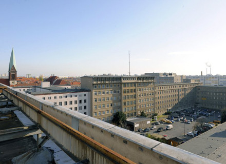 Άγνωστο το μέλλον του κτιρίου της Στάζι