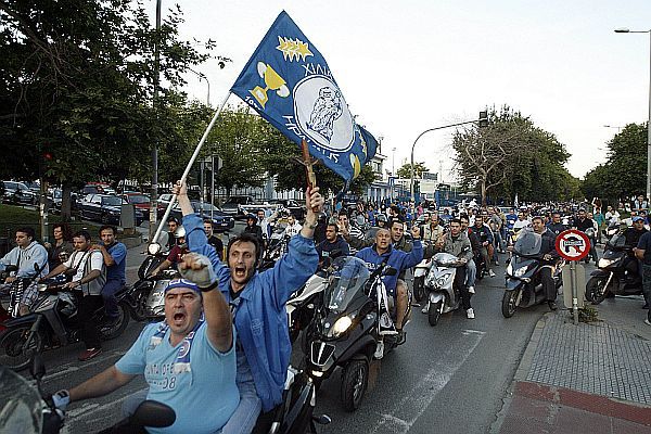 Επεισόδια στη Θεσσαλονίκη στην πορεία των φιλάθλων του Ηρακλή