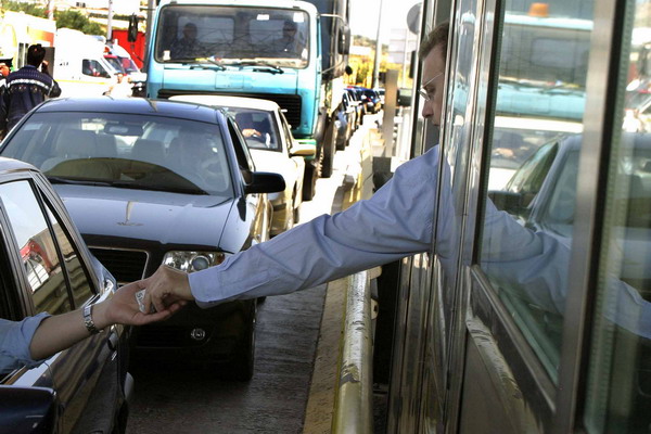 Ακριβότερα διόδια από την 1η Ιουλίου