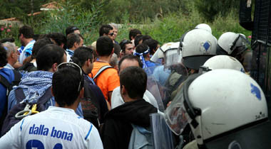 Ηρακλής: Διανυκτέρευσαν στην Αθήνα οι οπαδοί και έρχονται κι άλλοι
