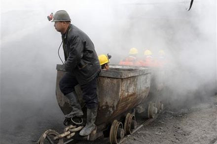 Έκρηξη ορυχείου στην Κολομβία προκάλεσε το θάνατο 73 ανθρώπων