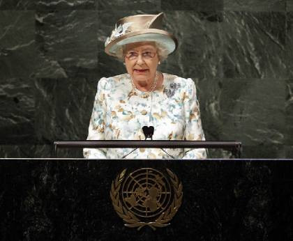 Στο βήμα του ΟΗΕ η βασίλισσα Ελισάβετ, μετά από 53 χρόνια