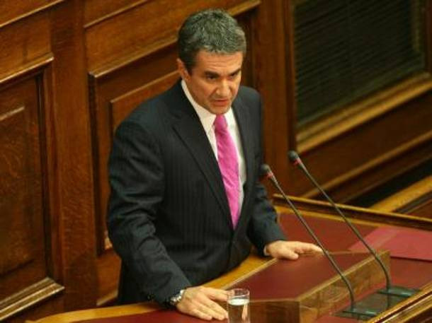 Κατατέθηκε στη Βουλή η τροπολογία Λοβέρδου για τις αυξήσεις