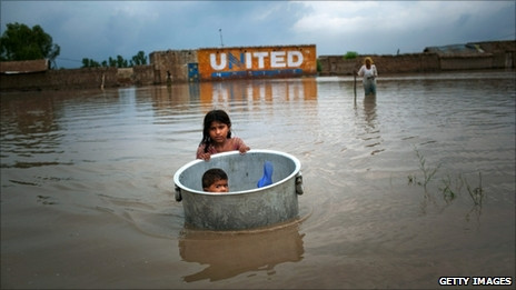 Πακιστάν: Νέες βροχοπτώσεις επιδεινώνουν την κατάσταση