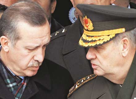Συμβιβασμός Ερντογάν και Στρατιωτικών